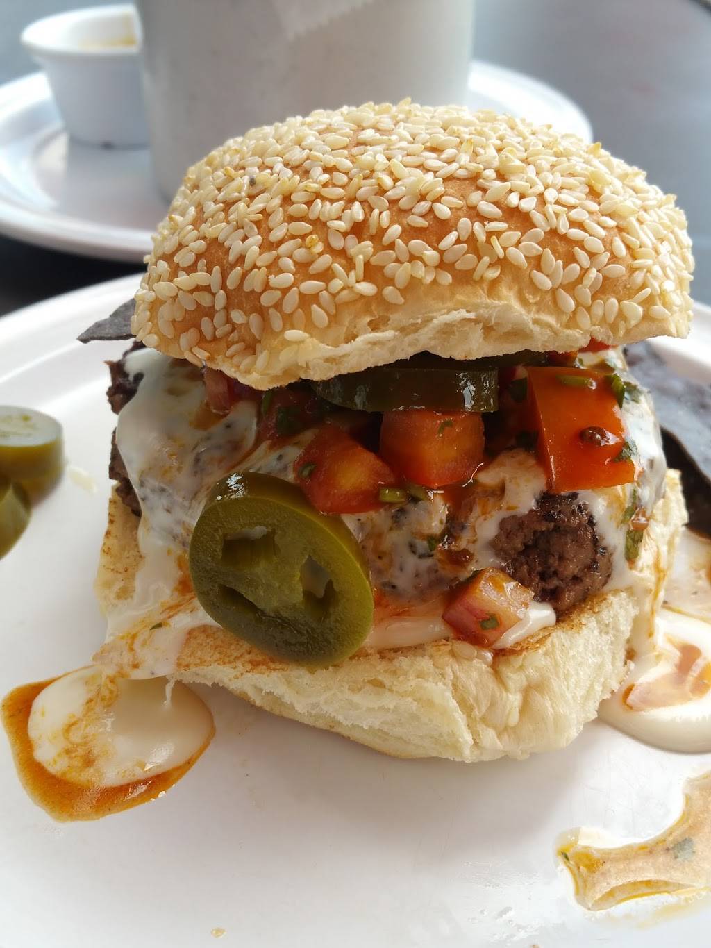 BOBBYS BURGER PALACE | restaurant | 2712 Potomac Mills Cir, Woodbridge, VA 22192, USA | 7034902121 OR +1 703-490-2121