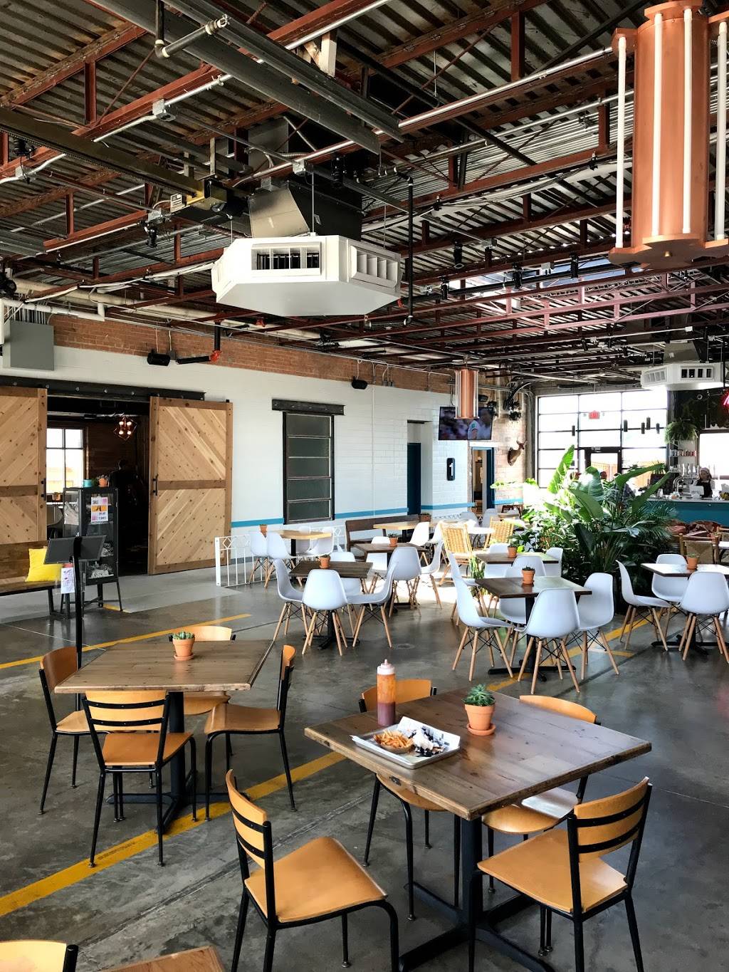 FHGP | restaurant | 321 W Main St, Grand Prairie, TX 75050, USA | 3109271411 OR +1 310-927-1411