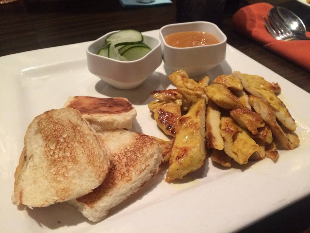 Similan Thai Restaurant | restaurant | 141 Lomas Santa Fe Dr, Solana Beach, CA 92075, USA | 8587920950 OR +1 858-792-0950