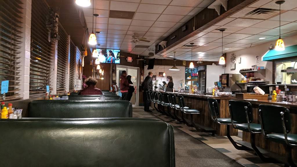 Rogers Diner | restaurant | 11 Green Valley Rd, Freedom, CA 95019, USA | 8317222322 OR +1 831-722-2322