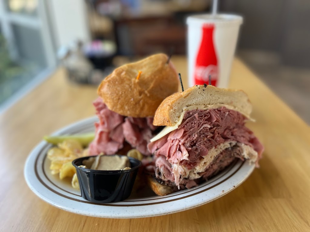 Dominics Deli | restaurant | 160 Cypress Point Pkwy, Palm Coast, FL 32164, USA | 3864458422 OR +1 386-445-8422