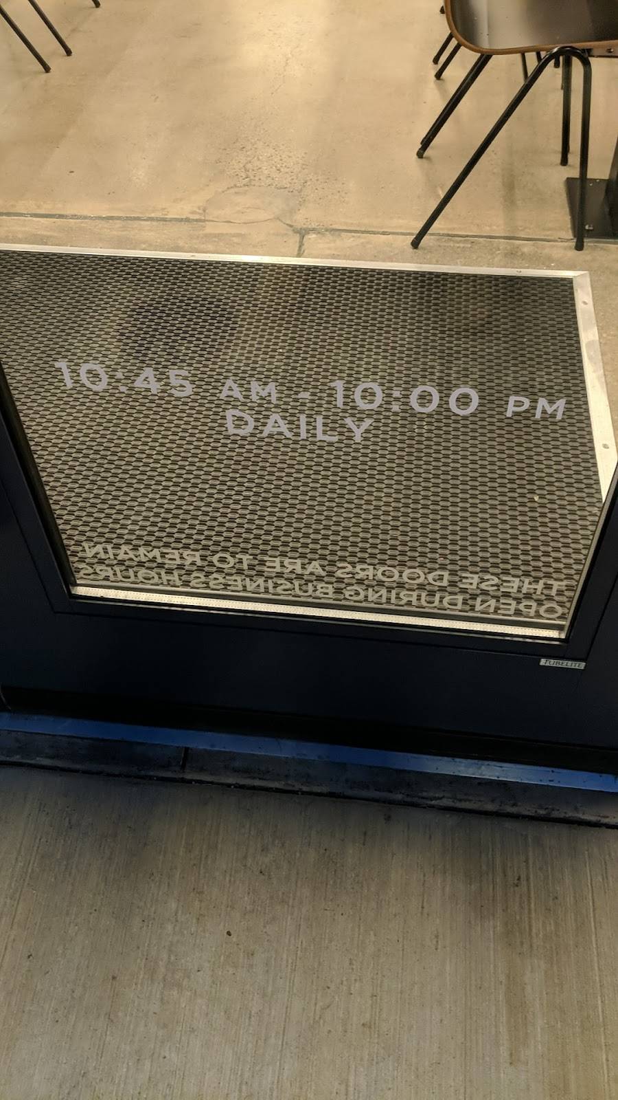 Chipotle Mexican Grill | restaurant | 4753 Valley View Blvd NW, Roanoke, VA 24012, USA | 5409041615 OR +1 540-904-1615