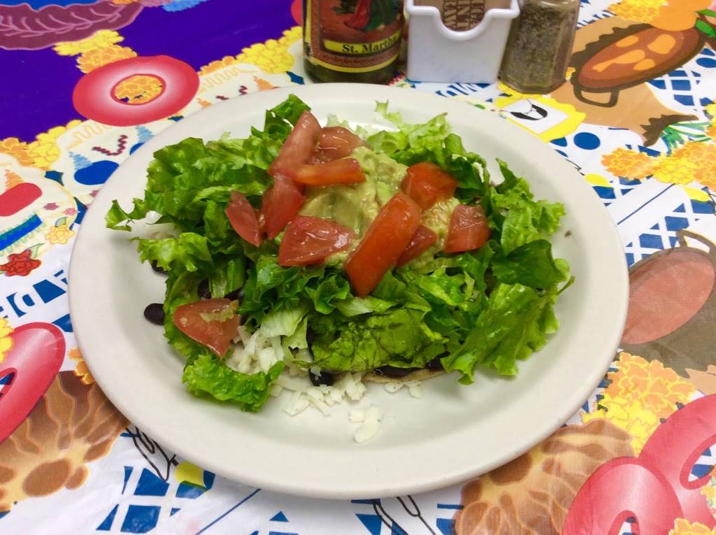 Adelante Restaurant | restaurant | 21 Brees Blvd, San Antonio, TX 78209, USA | 2108227681 OR +1 210-822-7681