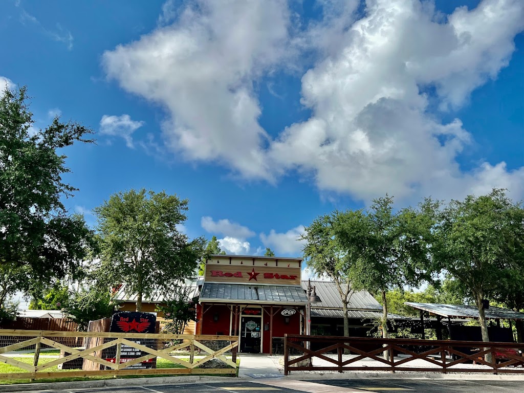 Red Star Live | restaurant | 9847 E Adamo Dr, Tampa, FL 33619, USA | 8138988506 OR +1 813-898-8506