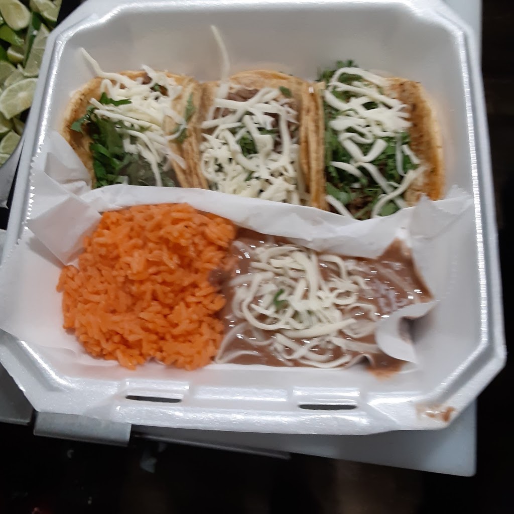 Tacos la flamita Milwaukee wi | restaurant | 1920 W National Ave, Milwaukee, WI 53204, USA | 4143348950 OR +1 414-334-8950