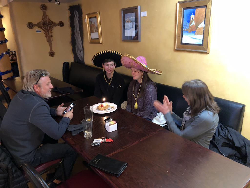 Bellas Mexican Grill | restaurant | 409 W Water St, Santa Fe, NM 87501, USA | 5052046081 OR +1 505-204-6081