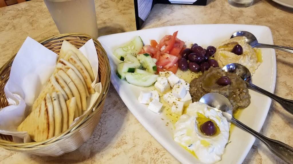 Greek Islands | restaurant | 906 S Meridian St, Indianapolis, IN 46225, USA | 3176360700 OR +1 317-636-0700
