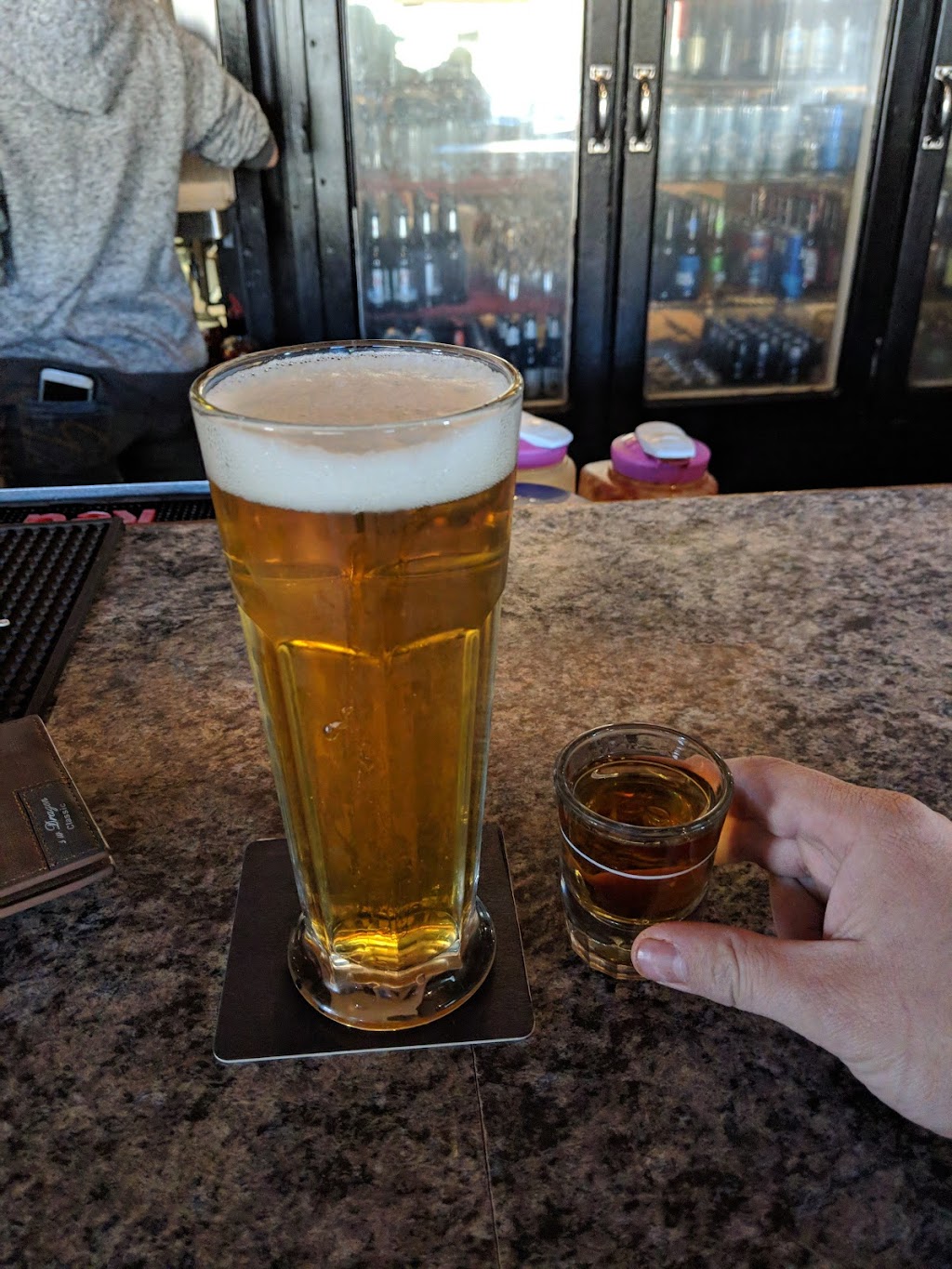 Rock Island Bar & Grill | restaurant | 118 Rock Island Dr, Rock Island, WA 98850, USA | 5098848074 OR +1 509-884-8074