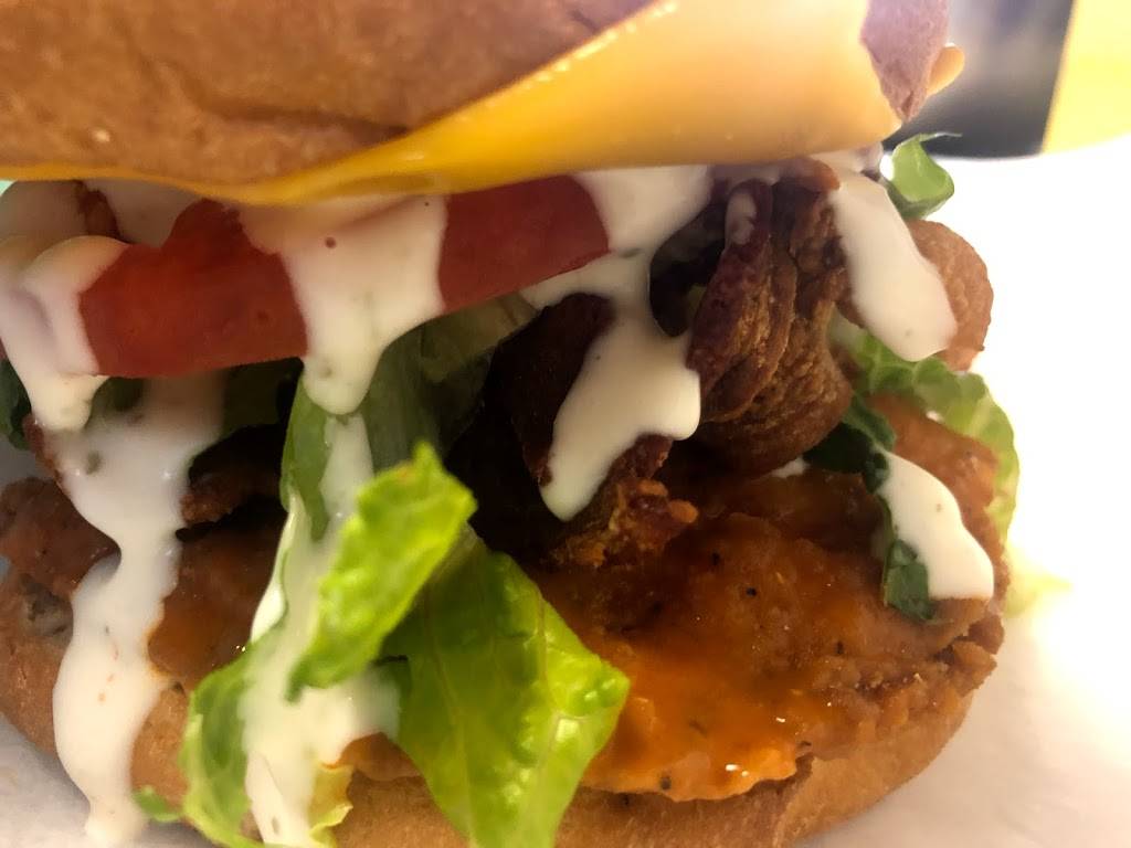 Robbies Bar & Grill | restaurant | 1739, 2630 Sparrows Point Rd, Sparrows Point, MD 21219, USA | 4104771466 OR +1 410-477-1466