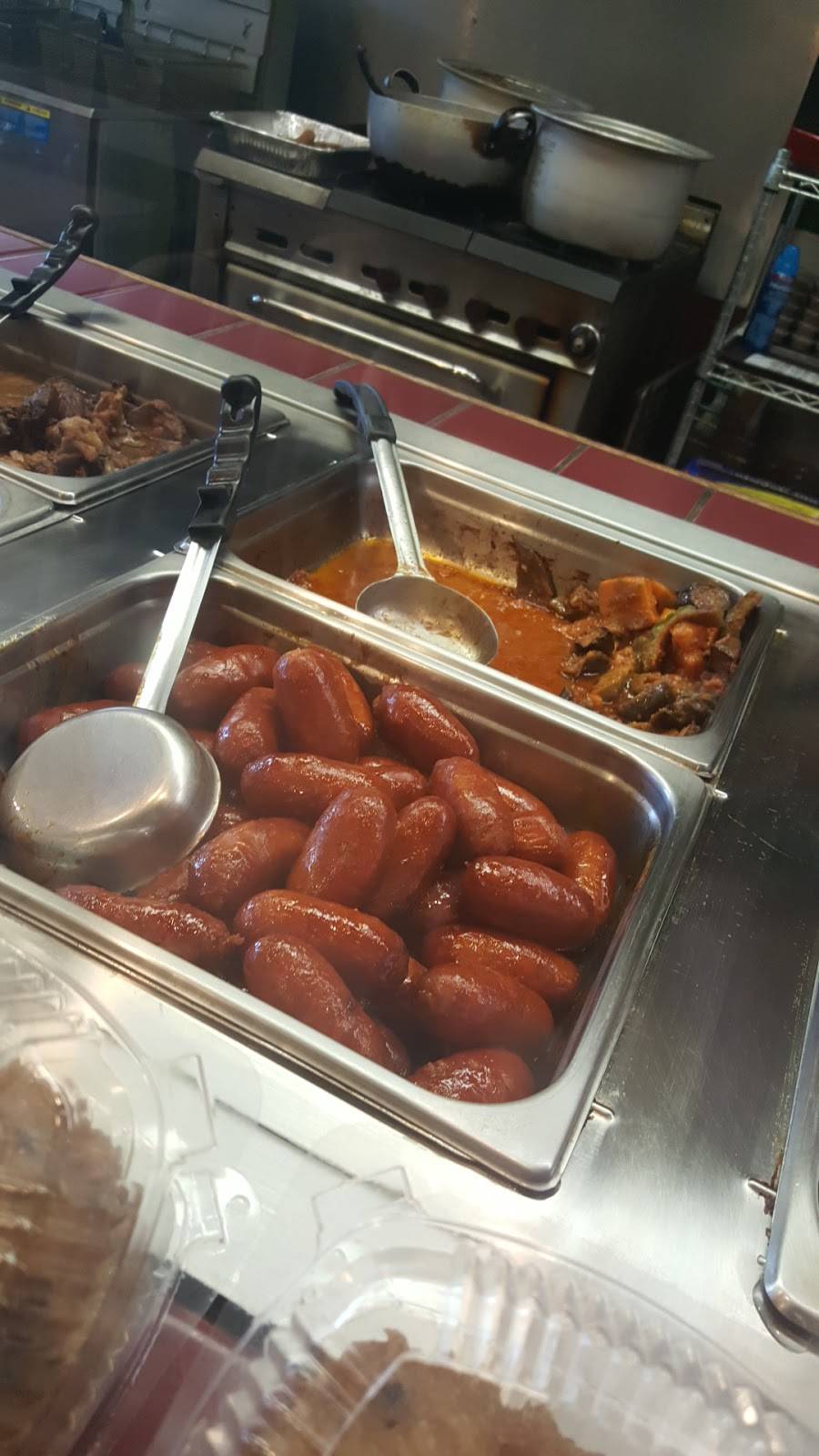 Lolas Kusina | restaurant | 265 Reservation Rd # J, Marina, CA 93933, USA | 8313842600 OR +1 831-384-2600