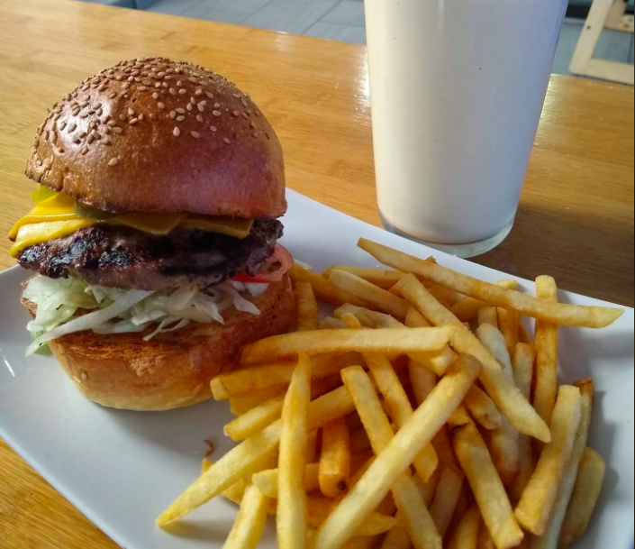 Saige Cafe At Le Havre | restaurant | 168-68 9th Ave, Queens, NY 11357, USA | 9179941978 OR +1 917-994-1978