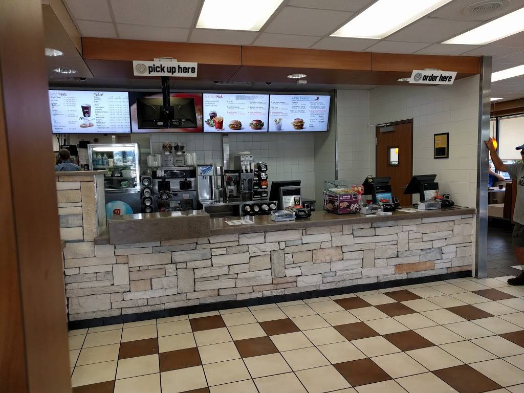 McDonalds | cafe | 1415 E State Rd, Fern Park, FL 32730, USA | 4078311636 OR +1 407-831-1636