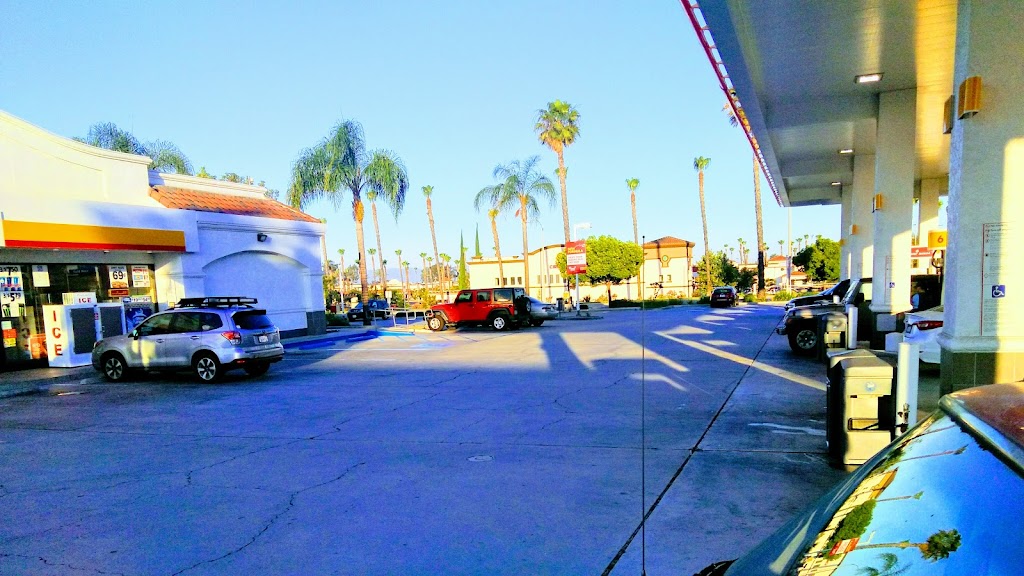 Shell | restaurant | 401 E Alessandro Blvd, Riverside, CA 92508, USA | 9517807415 OR +1 951-780-7415