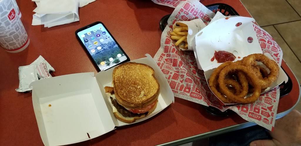 Jack in the Box | restaurant | 910 Bryan Rd, OFallon, MO 63366, USA | 6362727242 OR +1 636-272-7242