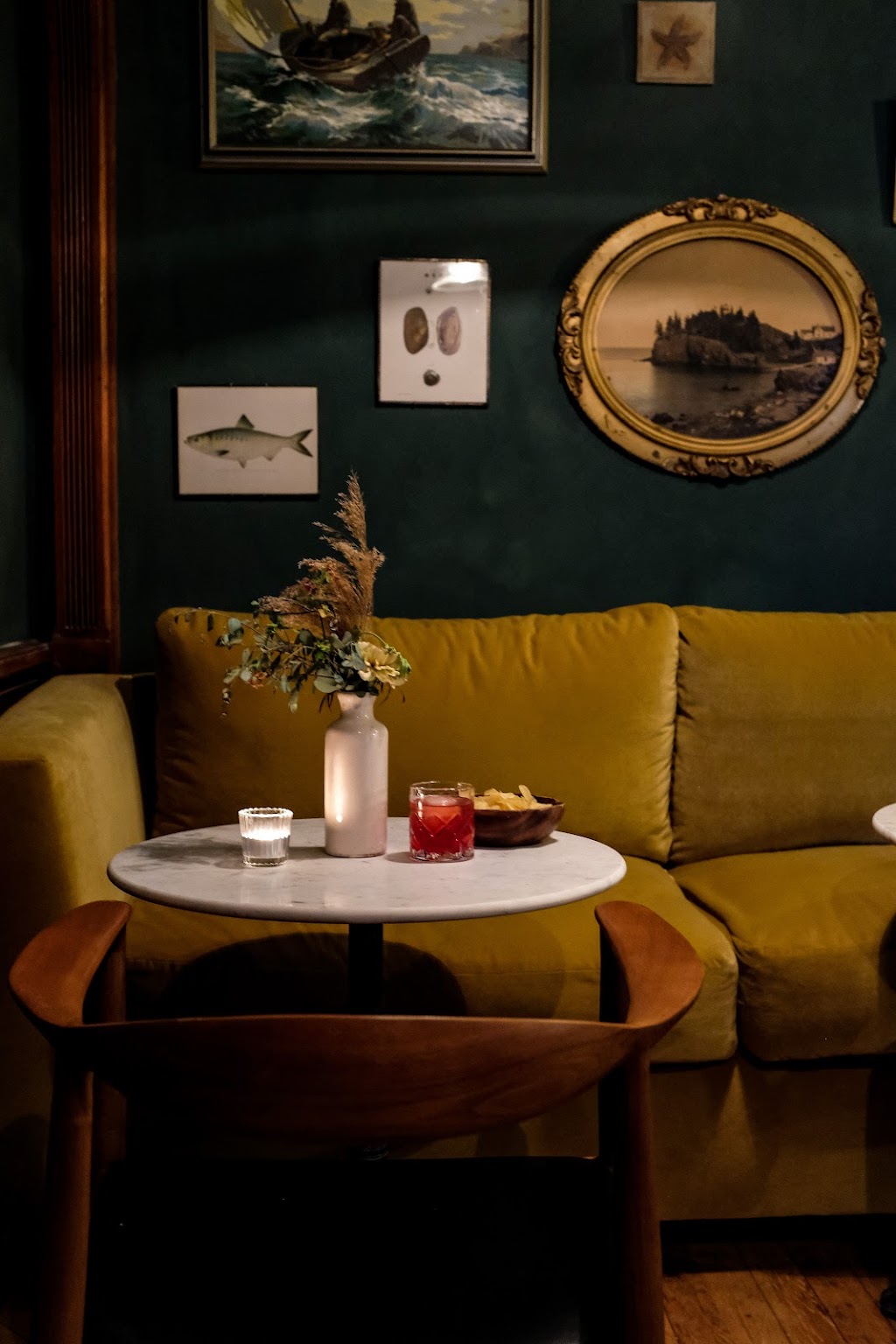 Wayside Tavern | restaurant | 747 Congress St, Portland, ME 04102, USA | 2076139568 OR +1 207-613-9568