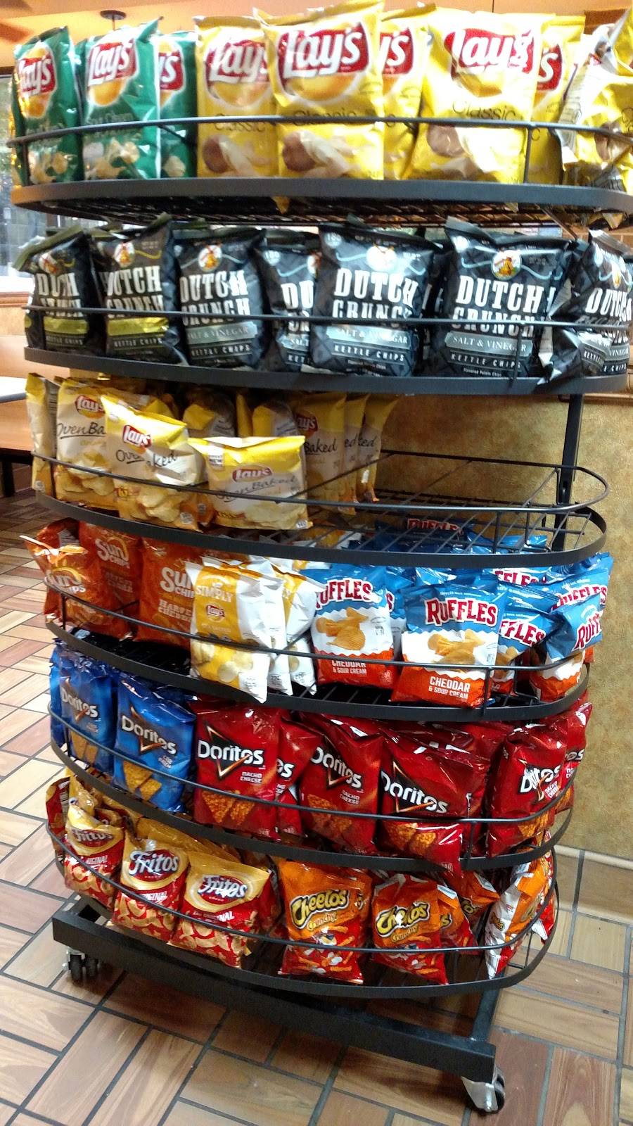 Subway | restaurant | 166 Concord Exchange N, South St Paul, MN 55075, USA | 6514577193 OR +1 651-457-7193