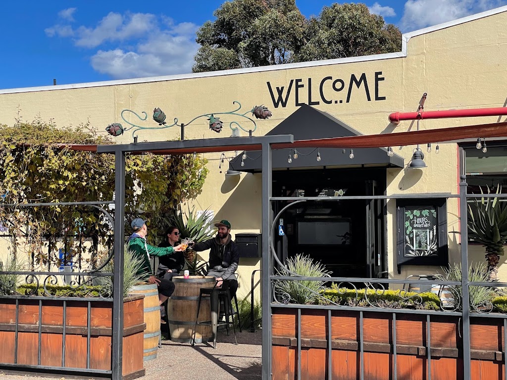 Bookie’s Pizza | restaurant | 1315 Water St, Santa Cruz, CA 95062, USA | 8312466158 OR +1 831-246-6158