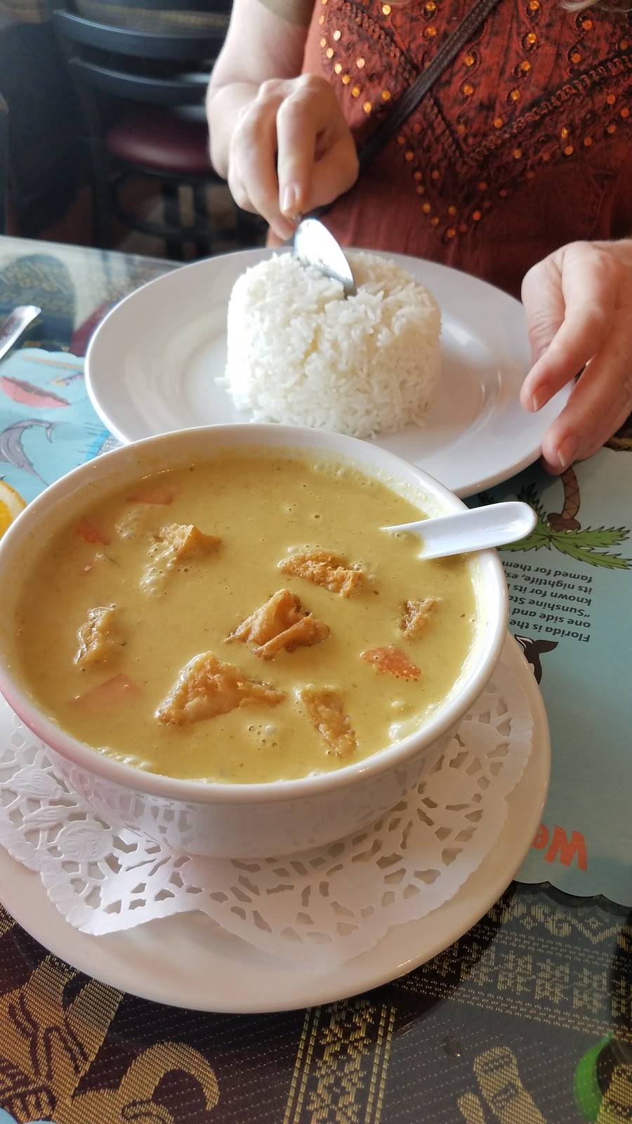 Thai Food & Eds Donuts | restaurant | 318 Moody Blvd, Flagler Beach, FL 32136, USA | 3866934902 OR +1 386-693-4902