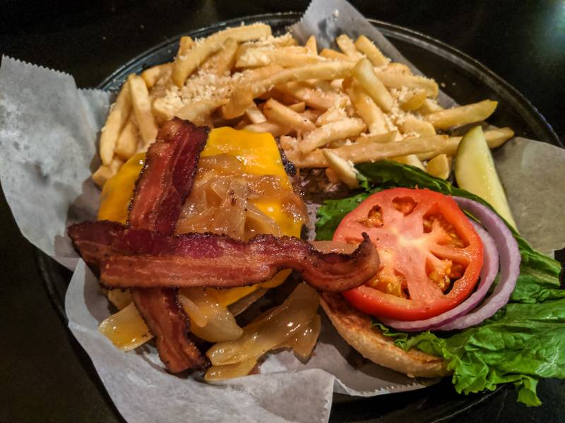 Star Bar | restaurant | 2811 Ingersoll Ave, Des Moines, IA 50312, USA | 5152440790 OR +1 515-244-0790