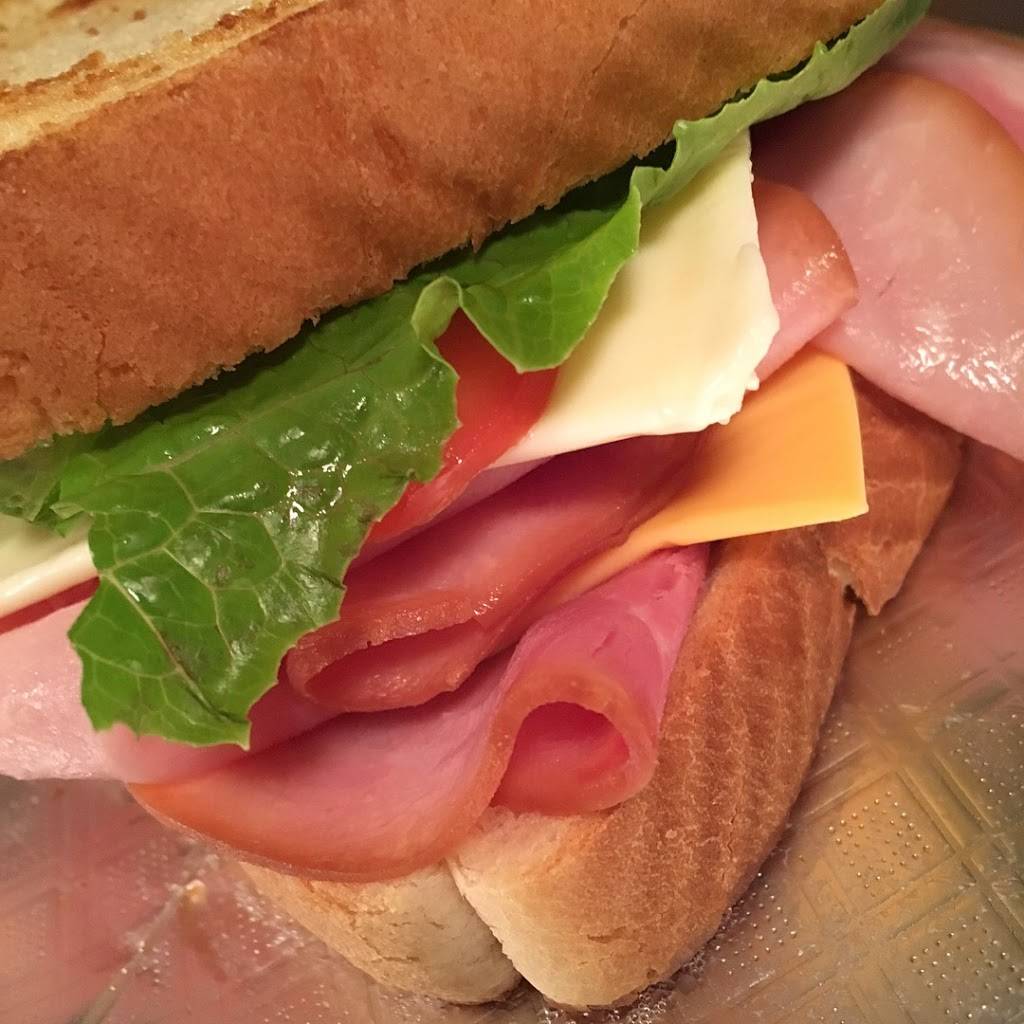 Yummi3 Tr3atz & Creativity | restaurant | 7575 Bellaire Blvd, Houston, TX 77036, USA | 7135922959 OR +1 713-592-2959