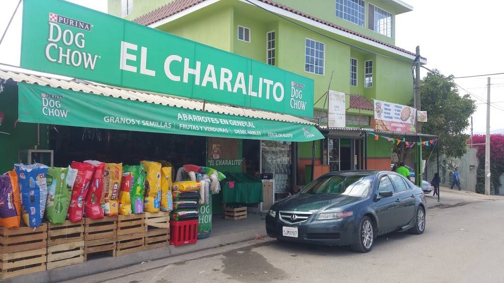 El Charalito | restaurant | Valle del Rey #29000, Vista del Valle, 22330 Fraccionamiento el Niño, B.C., Mexico | 016643936875 OR +52 664 393 6875