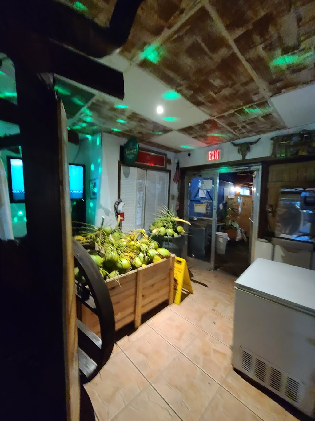 El zapo enamorado restaurant | restaurant | 2280 NW 20th St, Miami, FL 33142, USA | 7863086083 OR +1 786-308-6083