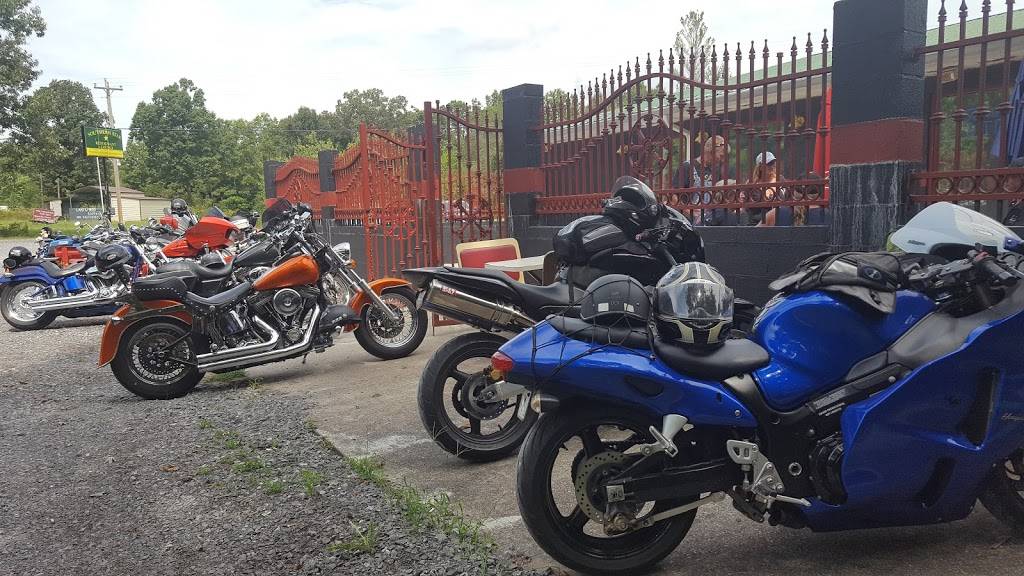 Southern Star Restaurant | restaurant | 53 Lakewood Dr, Beechgrove, TN 37018, USA | 9313940718 OR +1 931-394-0718