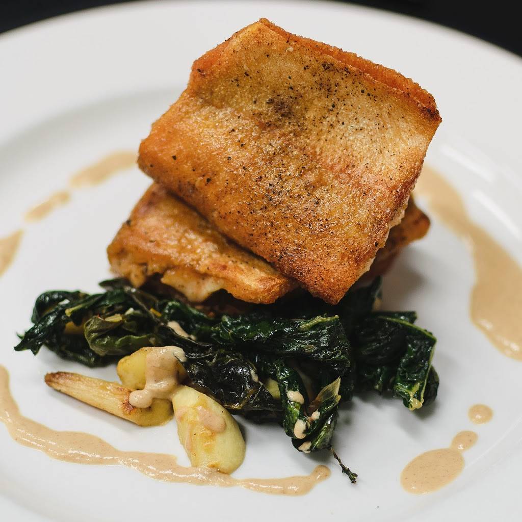 The Black Pig | restaurant | 2801 Bridge Ave, Cleveland, OH 44113, USA | 2168627551 OR +1 216-862-7551