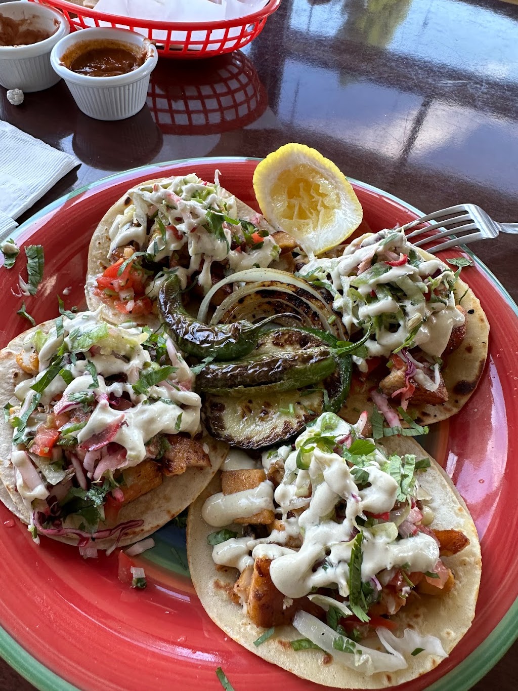 Taqueria El Taco Feliz | restaurant | 821 Russell Ave, Santa Rosa, CA 95403, USA | 7078709129 OR +1 707-870-9129