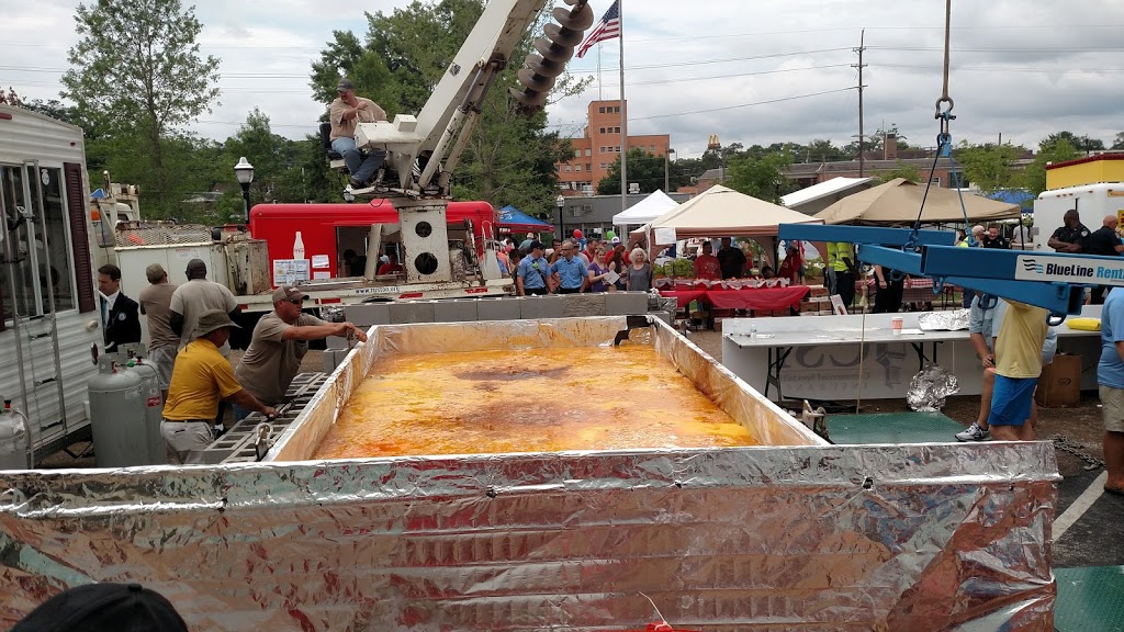 RAW Restaurant | restaurant | 114 W Park Ave, Ruston, LA 71270, USA | 3182558320 OR +1 318-255-8320