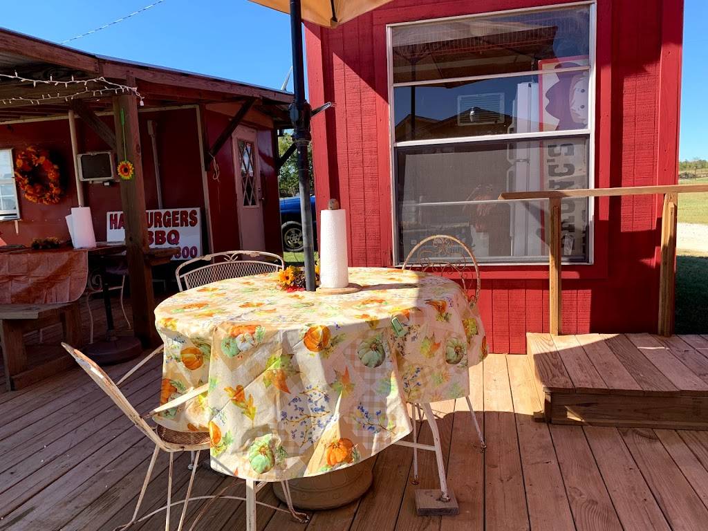 Lil Broncs Burger, Beans, & More | restaurant | Wills Point, TX 75169, USA | 9035600300 OR +1 903-560-0300