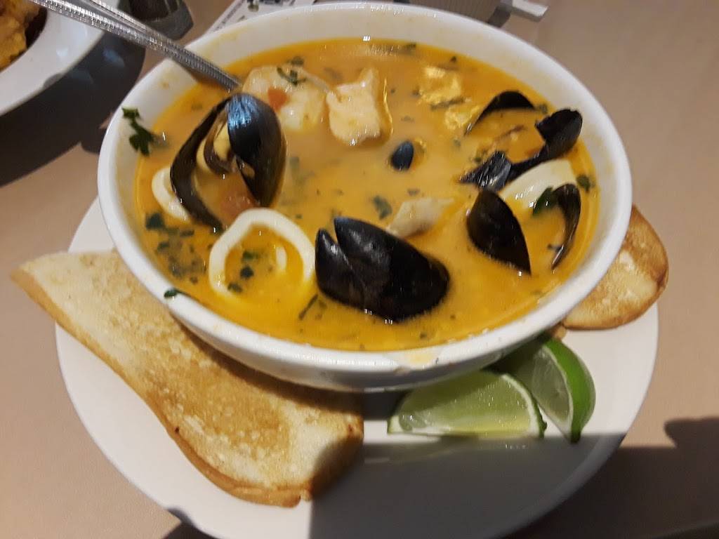 Bahia | restaurant | 690 Grand St, Brooklyn, NY 11211, USA | 7182189592 OR +1 718-218-9592