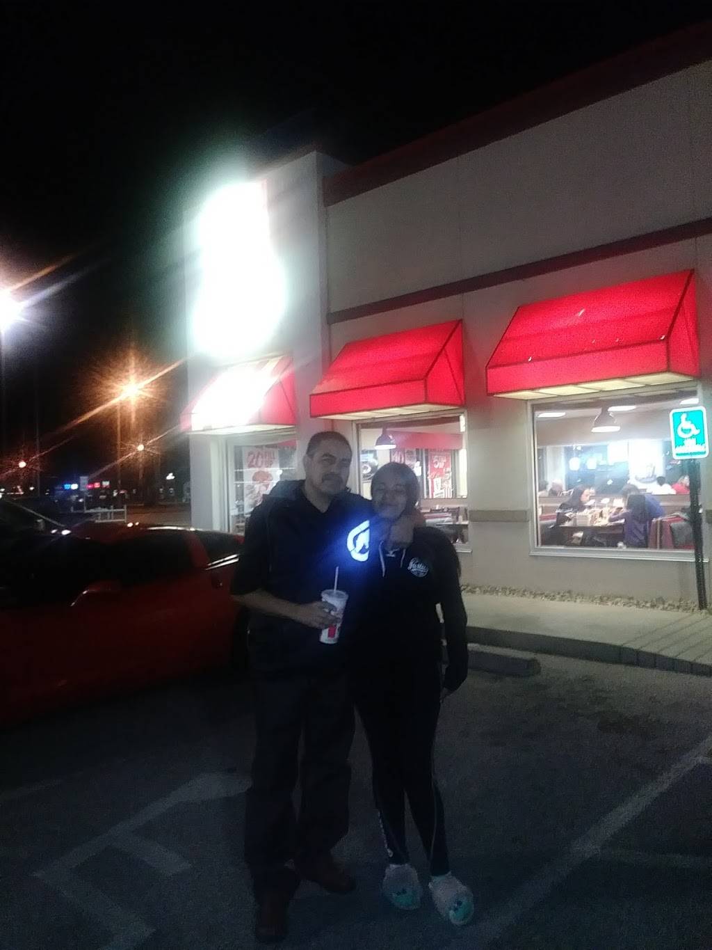 KFC | restaurant | 7227 W 21st St, Wichita, KS 67205, USA | 3167215883 OR +1 316-721-5883