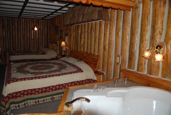 The Shack a Lakeside Log Lodge & Country Inn | restaurant | 2263 W 14th St, White Cloud, MI 49349, USA | 2319246683 OR +1 231-924-6683