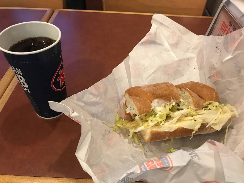 Jersey Mikes Subs | meal takeaway | 6300 N Andrews Ave, Fort Lauderdale, FL 33309, USA | 9547761818 OR +1 954-776-1818
