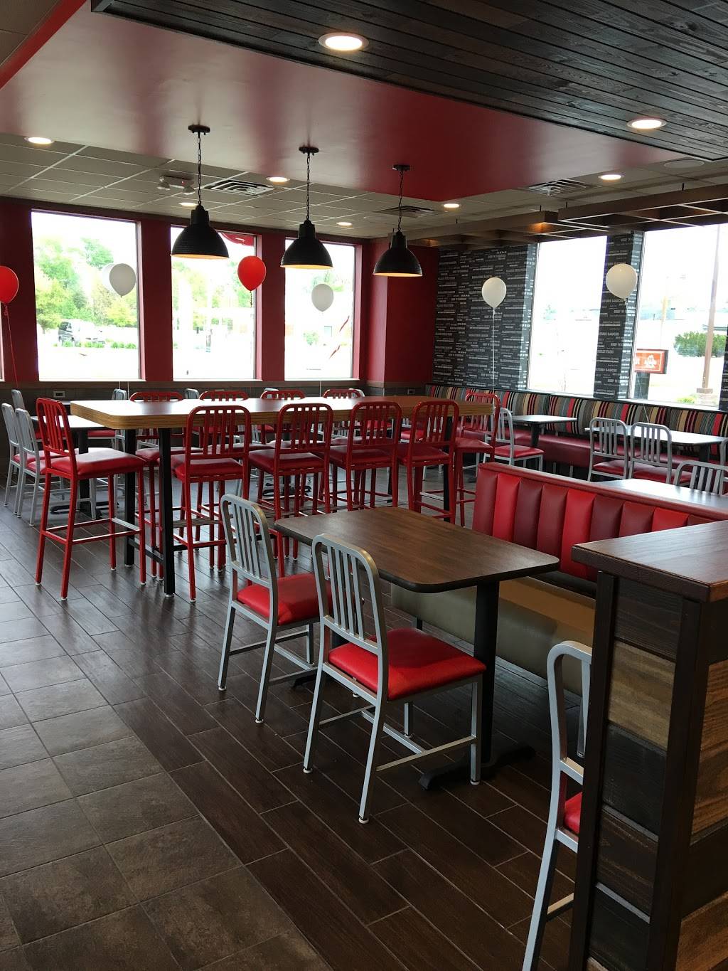Arbys | restaurant | 1109 N Main St, Crown Point, IN 46307, USA | 2196627282 OR +1 219-662-7282