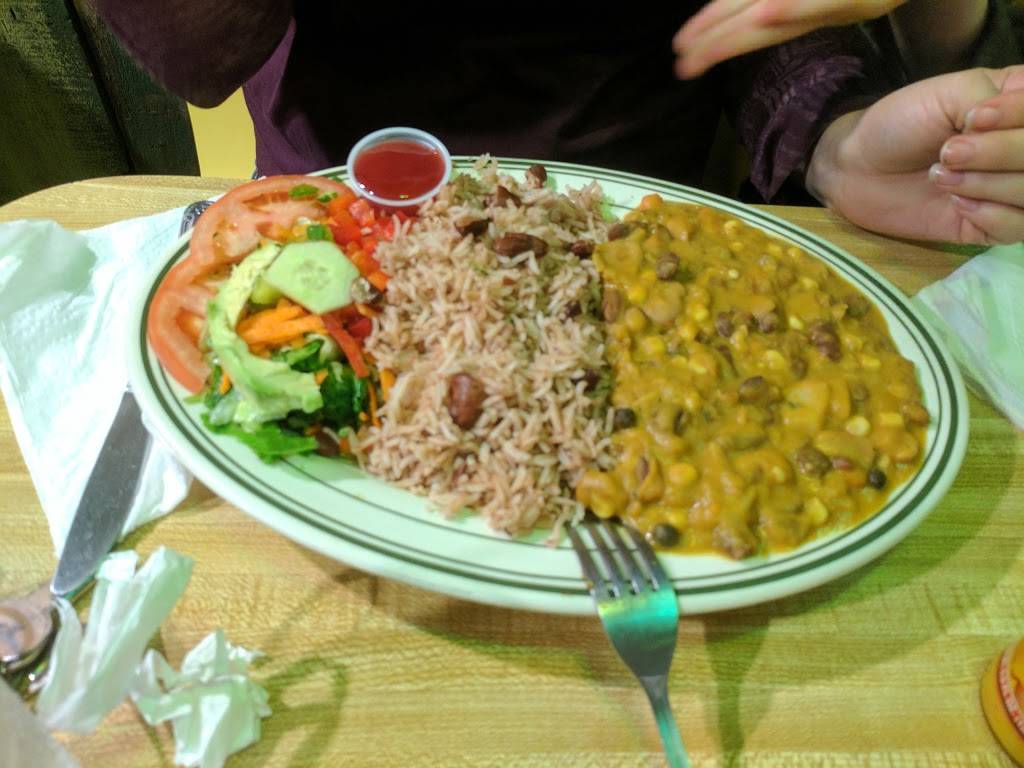 Siphos Jamaica | restaurant | 6419, 1228 Dayton Rd, Chico, CA 95928, USA | 5308951866 OR +1 530-895-1866