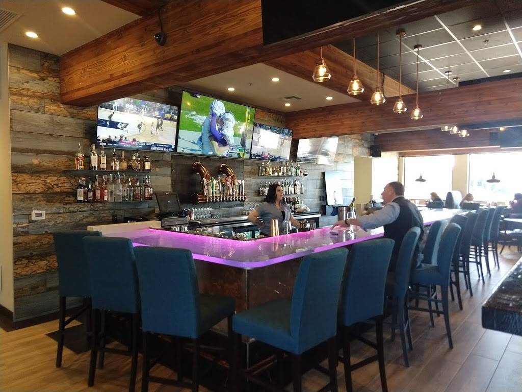 Copper Rock Craft Eatery | restaurant | 445 S Alvernon Way, Tucson, AZ 85711, USA | 5203235210 OR +1 520-323-5210