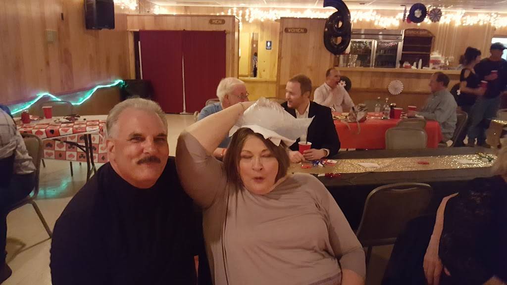 Colonial Heights Moose Lodge | restaurant | 170 Moose Ave, Colonial Heights, VA 23834, USA | 8045261537 OR +1 804-526-1537