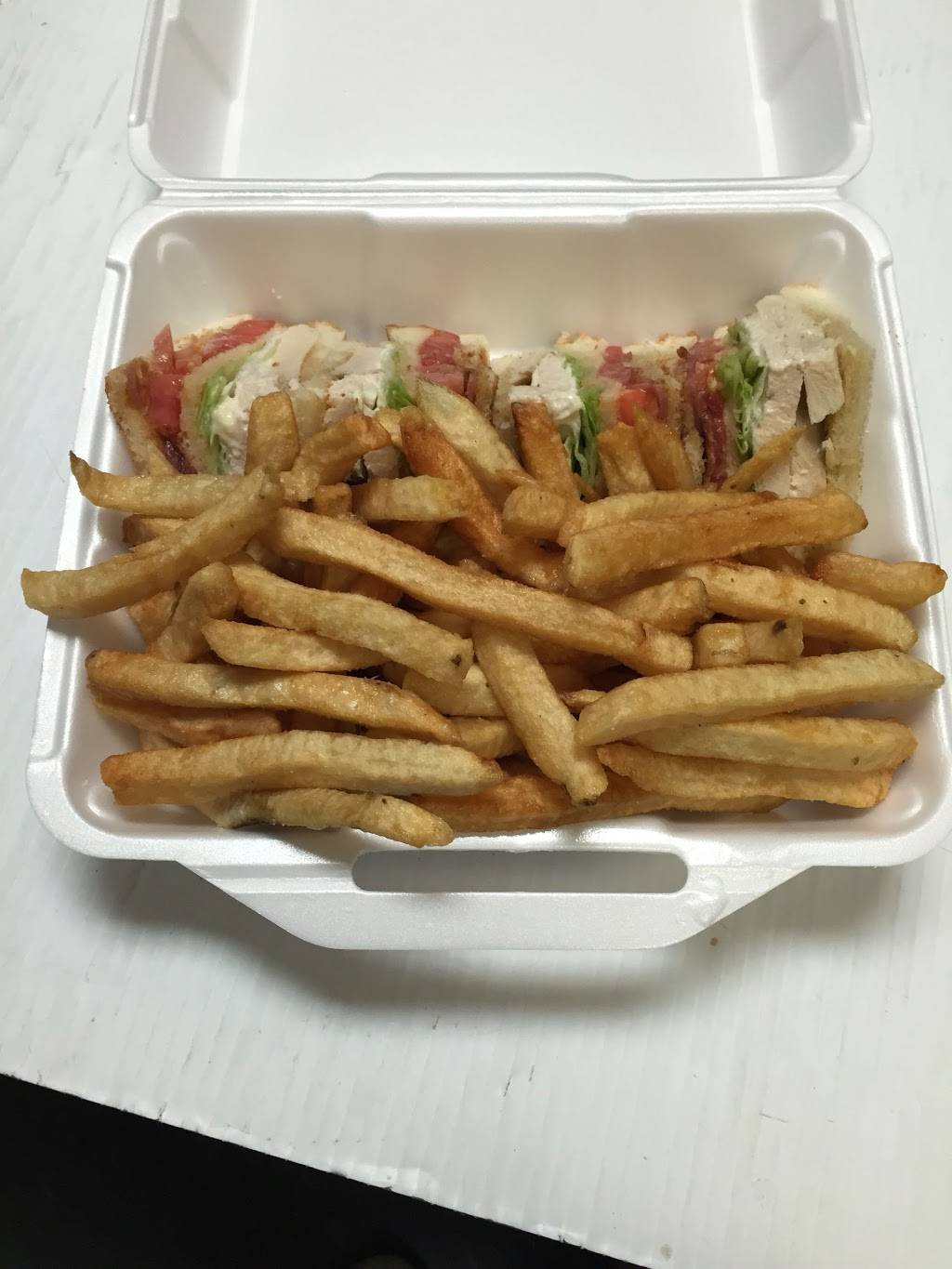 Presto Pizza | meal delivery | 260 Boulevard Saint-Raymond, Gatineau, QC J9A 3G7, Canada | 8197703278 OR +1 819-770-3278