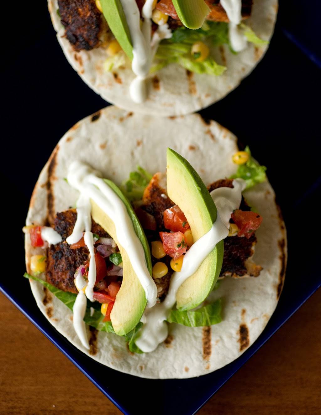 Dolphin Marina & Restaurant | restaurant | 515 Basin Point Rd, Harpswell, ME 04079, USA | 2078336000 OR +1 207-833-6000