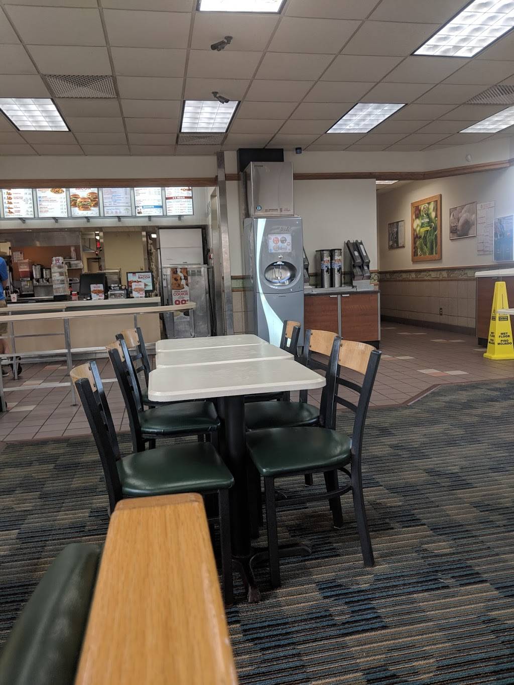 Wendys | restaurant | 1690 Taylor Rd, Port Orange, FL 32128, USA | 3867603883 OR +1 386-760-3883