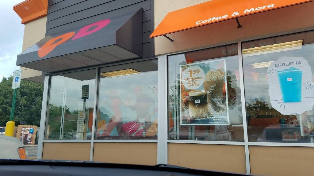 Dunkin | bakery | 15067 Eureka Rd, Southgate, MI 48195, USA | 7347676745 OR +1 734-767-6745