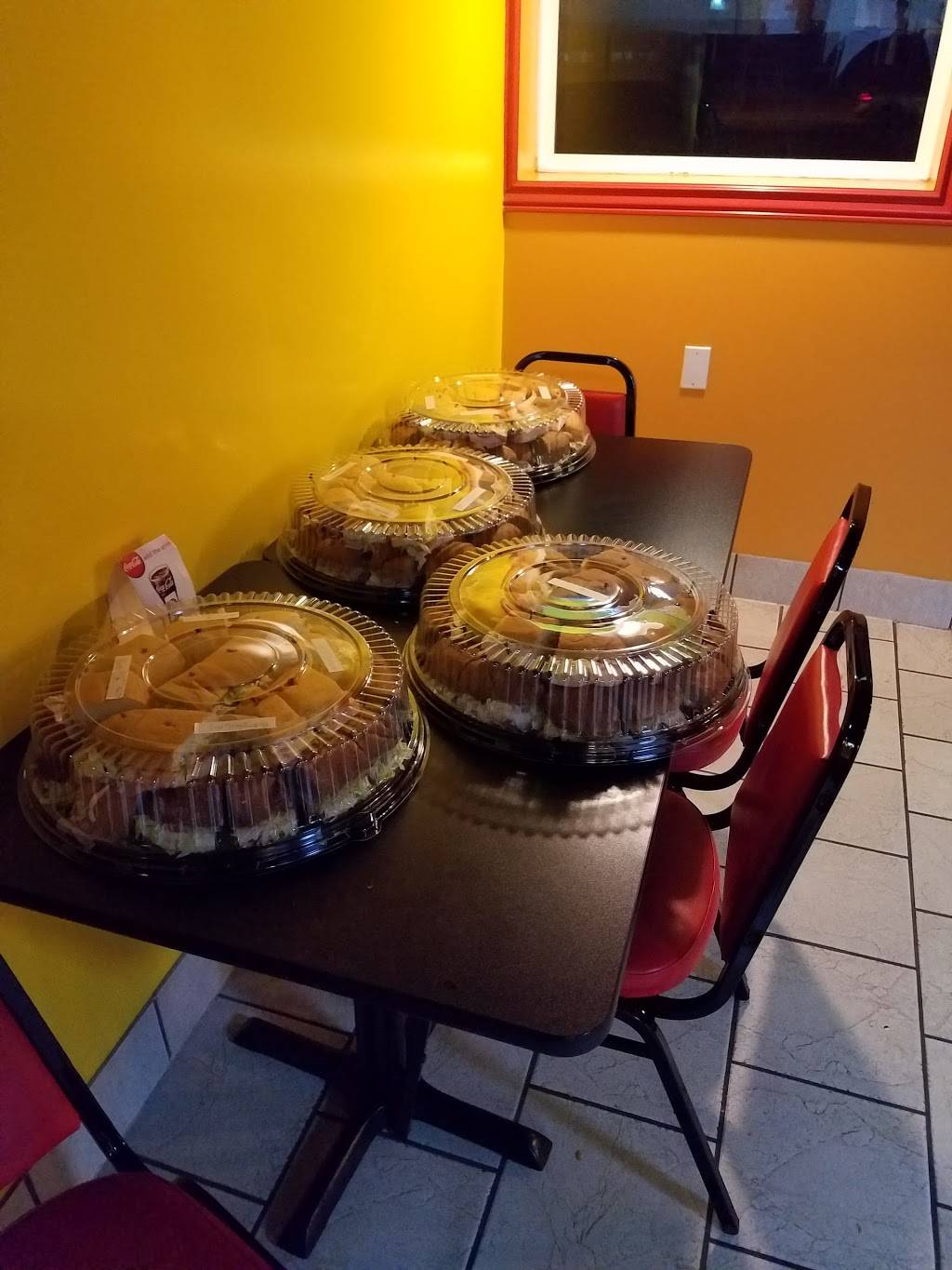 King Subs | restaurant | 2602 N Grand River Ave, Lansing, MI 48906, USA | 5173211441 OR +1 517-321-1441