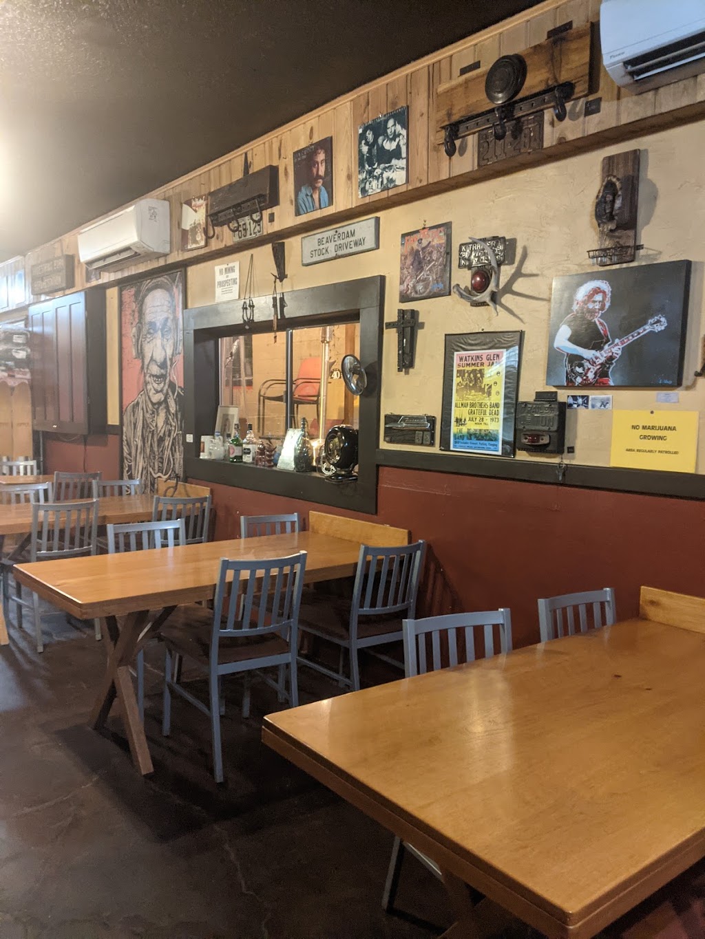 Old Soul Pizza | restaurant | 525 SE Main St, Roseburg, OR 97470, USA | 5416723513 OR +1 541-672-3513