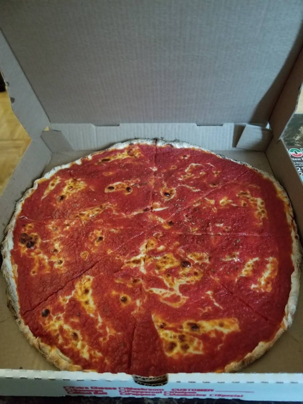 Merc Brothers Pizzeria | restaurant | 8108 Roosevelt Blvd, Philadelphia, PA 19152, USA | 2153359577 OR +1 215-335-9577