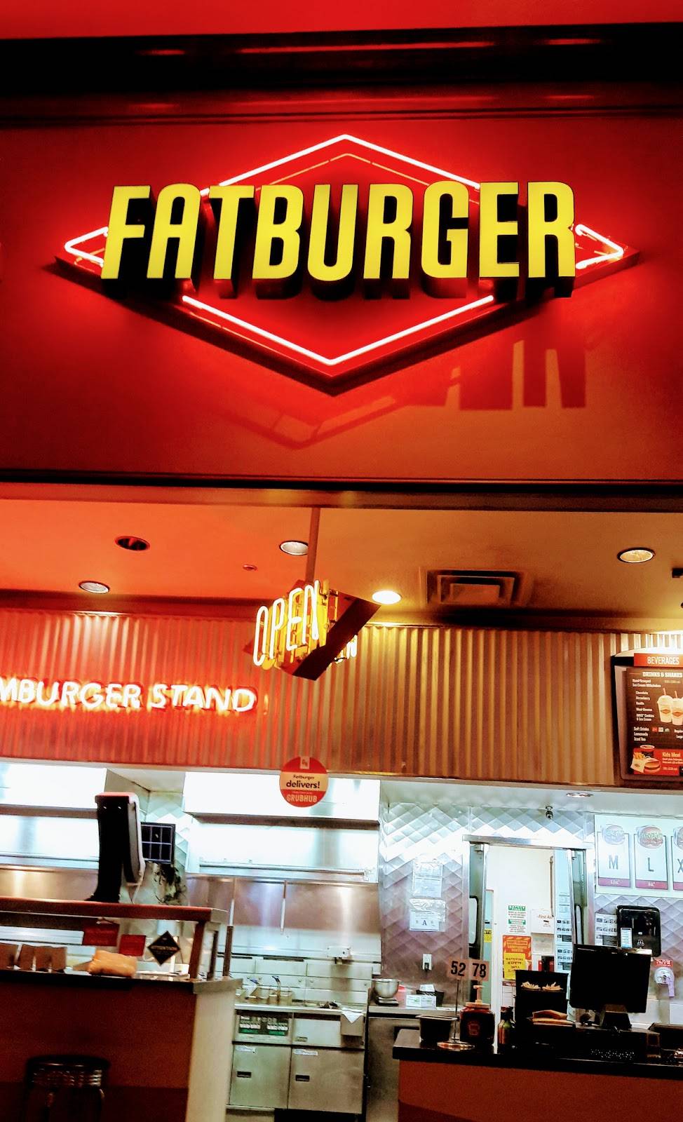 Fatburger | restaurant | 777 W Lake Mead Pkwy, Henderson, NV 89015, USA | 7025585085 OR +1 702-558-5085
