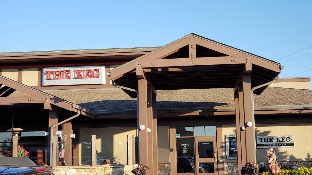 The Keg Steakhouse + Bar - Yonge & Eglinton | restaurant | 2201 Yonge St, Toronto, ON M4S 2B2, Canada | 4164844646 OR +1 416-484-4646