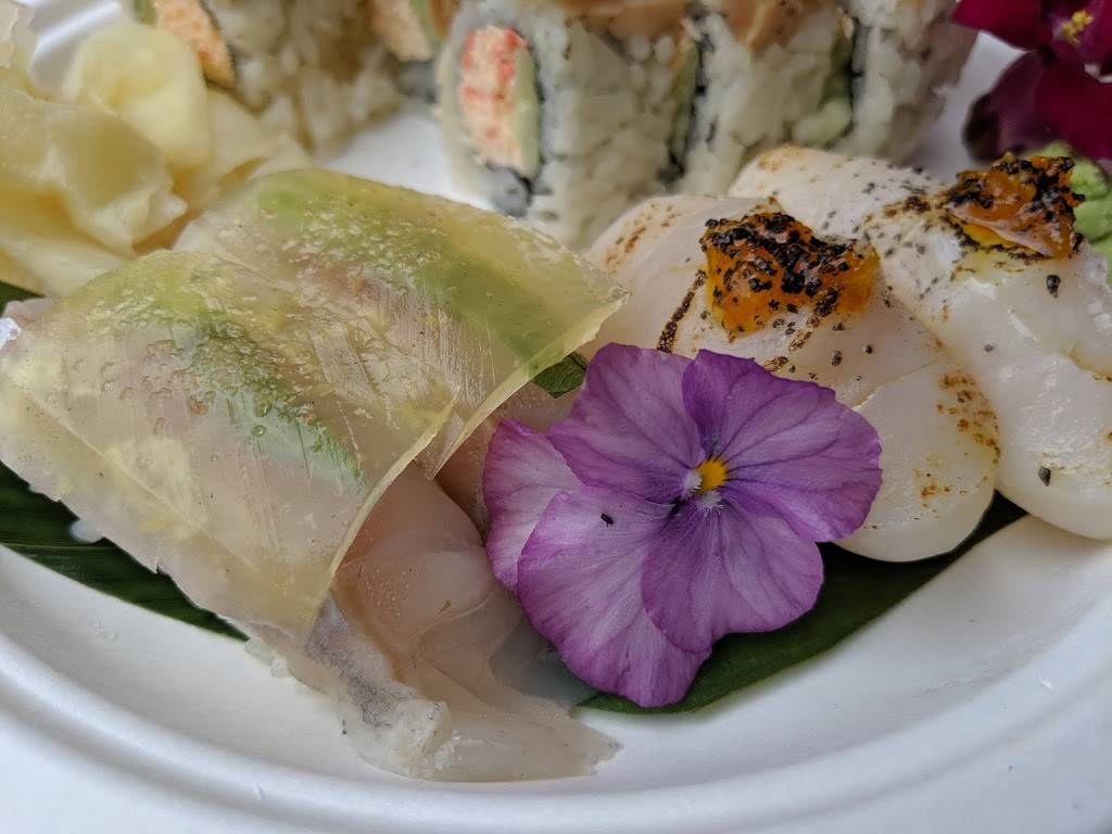 Yoshis Sushi | restaurant | 3530 SW Multnomah Blvd, Portland, OR 97219, USA | 5038332940 OR +1 503-833-2940