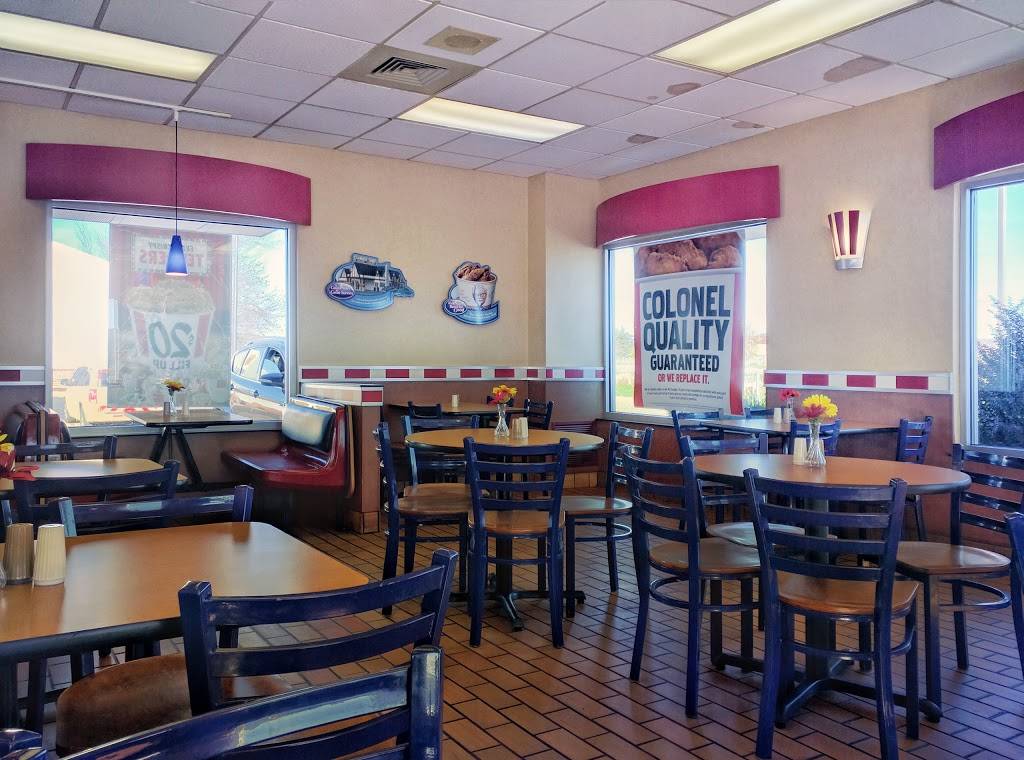 KFC | restaurant | 2990 New Pinery Rd, Portage, WI 53901, USA | 6087422777 OR +1 608-742-2777